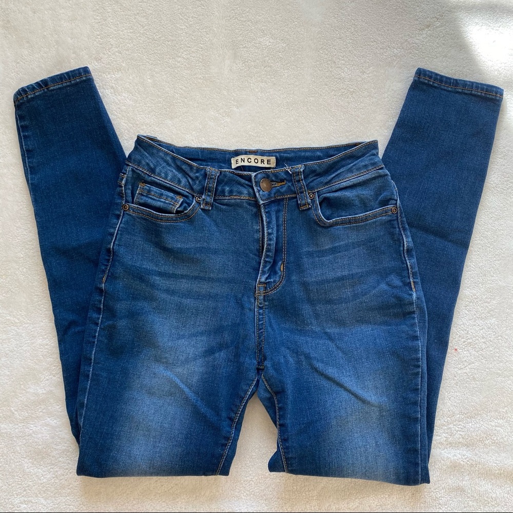 *Sold* Medium Wash Encore Skinny Blue Jeans